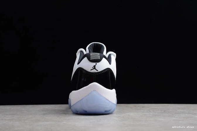 Rep White Air  Jordan Black 